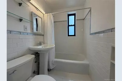 2287 Mott Avenue #6D, Far Rockaway, NY 11691 - Photo 7
