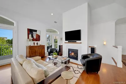 63 Island Point #63, Bronx, NY 10464 - Photo 9