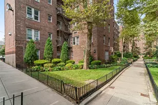 48-23 42nd St, Sunnyside, NY 11104 - Photo 21