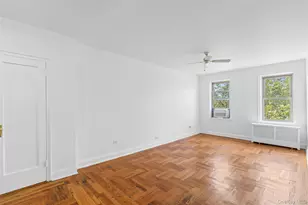 48-23 42nd St, Sunnyside, NY 11104 - Photo 5