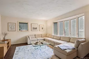 4 Greenhouse Cir, Rye Brook, NY 10573 - Photo 7