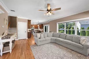 9 Valerie Ct, Centereach, NY 11720 - Photo 13