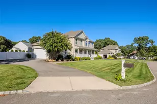 9 Valerie Ct, Centereach, NY 11720 - Photo 5