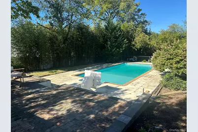 970 E Main Street, Riverhead, NY 11901 - Photo 33