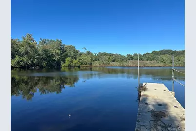 970 E Main Street, Riverhead, NY 11901 - Photo 19
