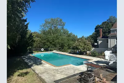 970 E Main Street, Riverhead, NY 11901 - Photo 31