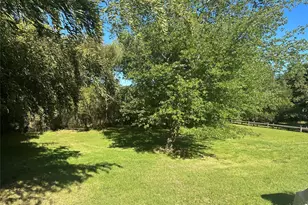970 E Main St, Riverhead, NY 11901 - Photo 29