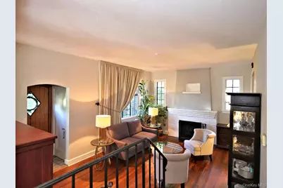 1315 Langdon Lane, Mamaroneck, NY 10543 - Photo 11