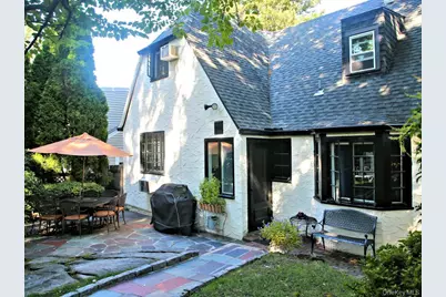 1315 Langdon Lane, Mamaroneck, NY 10543 - Photo 5