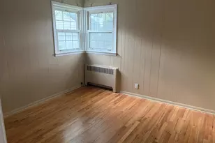 243 Lee Ave, Hicksville, NY 11801 - Photo 5
