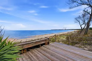 391 Asharoken Ave, Northport, NY 11768 - Photo 35