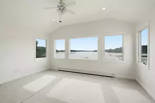 391 Asharoken Ave, Northport, NY 11768 - Photo 21