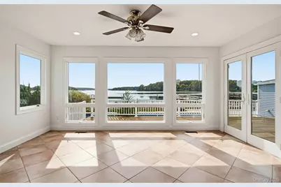 391 Asharoken Avenue, Northport, NY 11768 - Photo 11