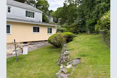 80 Roberts Lane, Yonkers, NY 10701 - Photo 17