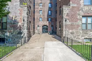 9524 Fort Hamilton Pkwy, Brooklyn, NY 11209 - Photo 9