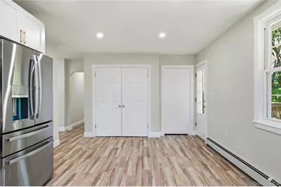 147 Pauls Path, Coram, NY 11727 - Photo 23