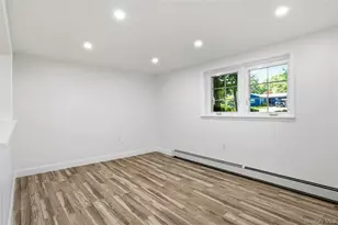 147 Pauls Path, Coram, NY 11727 - Photo 37