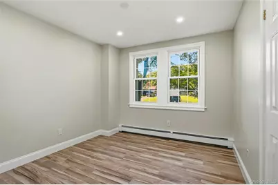 147 Pauls Path, Coram, NY 11727 - Photo 33