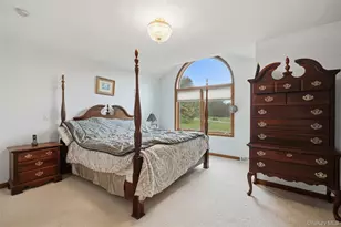 18 Bray Farm Ln, Wappingers Falls, NY 12590 - Photo 19