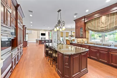10 Meadow Glen Road, Northport, NY 11768 - Photo 17