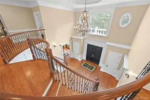 10 Meadow Glen Rd, Northport, NY 11768 - Photo 25
