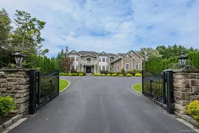 10 Meadow Glen Road, Northport, NY 11768 - Photo 1