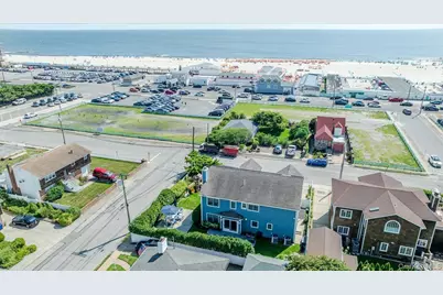 2064 Pacific Boulevard, Atlantic Beach, NY 11509 - Photo 41