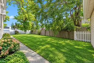 116 St Johns St, Central Islip, NY 11722 - Photo 25