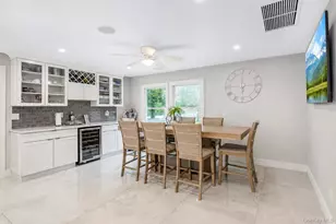 15 Dillon Dr, Dix Hills, NY 11746 - Photo 5