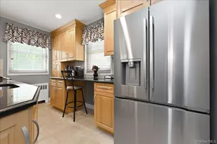 25502 61st Ave, Little Neck, NY 11362 - Photo 9