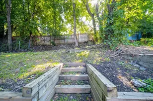 91 Delafield St, Poughkeepsie, NY 12601 - Photo 39