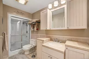 105 Nathan Dr, Bohemia, NY 11716 - Photo 19