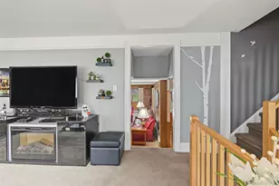 105 Nathan Dr, Bohemia, NY 11716 - Photo 23