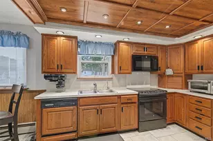 105 Nathan Dr, Bohemia, NY 11716 - Photo 11