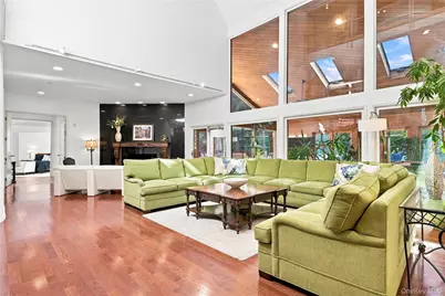 9 Swan Place, Saint James, NY 11780 - Photo 13