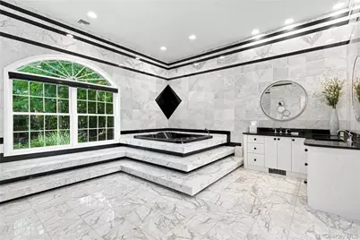9 Swan Place, Saint James, NY 11780 - Photo 25