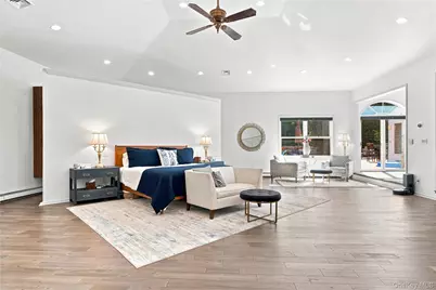 9 Swan Place, Saint James, NY 11780 - Photo 21