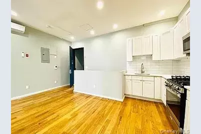 12615 Jamaica Avenue, Richmond Hill, NY 11418 - Photo 7
