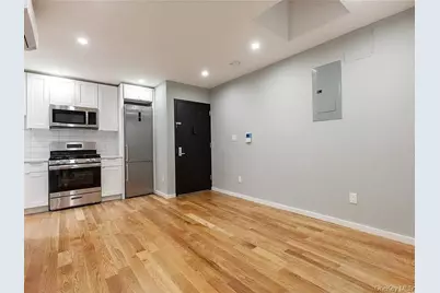 12615 Jamaica Avenue, Richmond Hill, NY 11418 - Photo 9