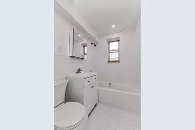 65-35 Yellowstone . Boulevard #6F, Forest Hills, NY 11375 - Photo 5