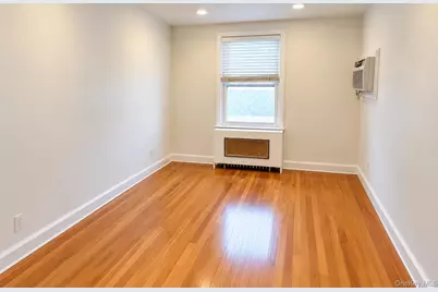 1840 Tomlinson Avenue, Bronx, NY 10461 - Photo 7
