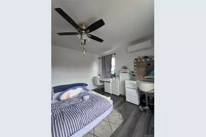2570 Pearsall Avenue, Bronx, NY 10469 - Photo 7