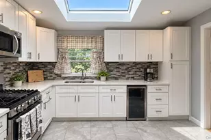 28 Pike Pl, Mahopac, NY 10541 - Photo 9