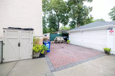 3931 201st Street, Bayside, NY 11361 - Photo 29