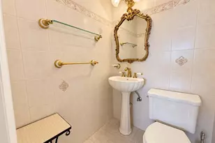 270-10 Grand Central Pkwy, Floral Park, NY 11005 - Photo 11