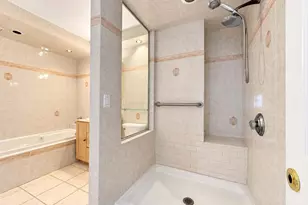 270-10 Grand Central Pkwy, Floral Park, NY 11005 - Photo 21