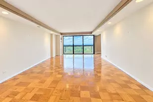 27010 Grand Central, Floral Park, NY 11005 - Photo 5