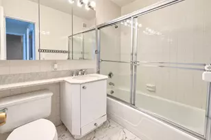 27010 Grand Central, Floral Park, NY 11005 - Photo 17
