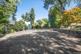 57 Cobb Ln, Tarrytown, NY 10591 - Photo 33