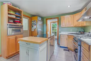 371 Crescent Ave, Plattekill, NY 12528 - Photo 9